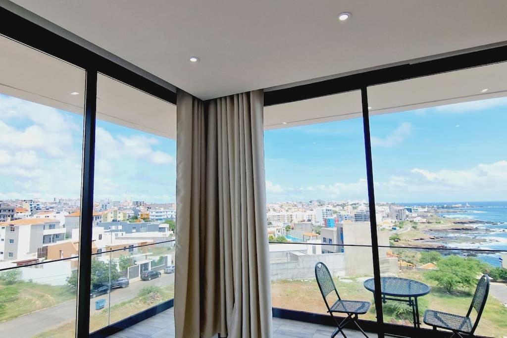 Apartamento Encantador Com Piscina E Vista Mar Appartement Praia Buitenkant foto